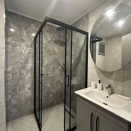 Silence Garden Apartment